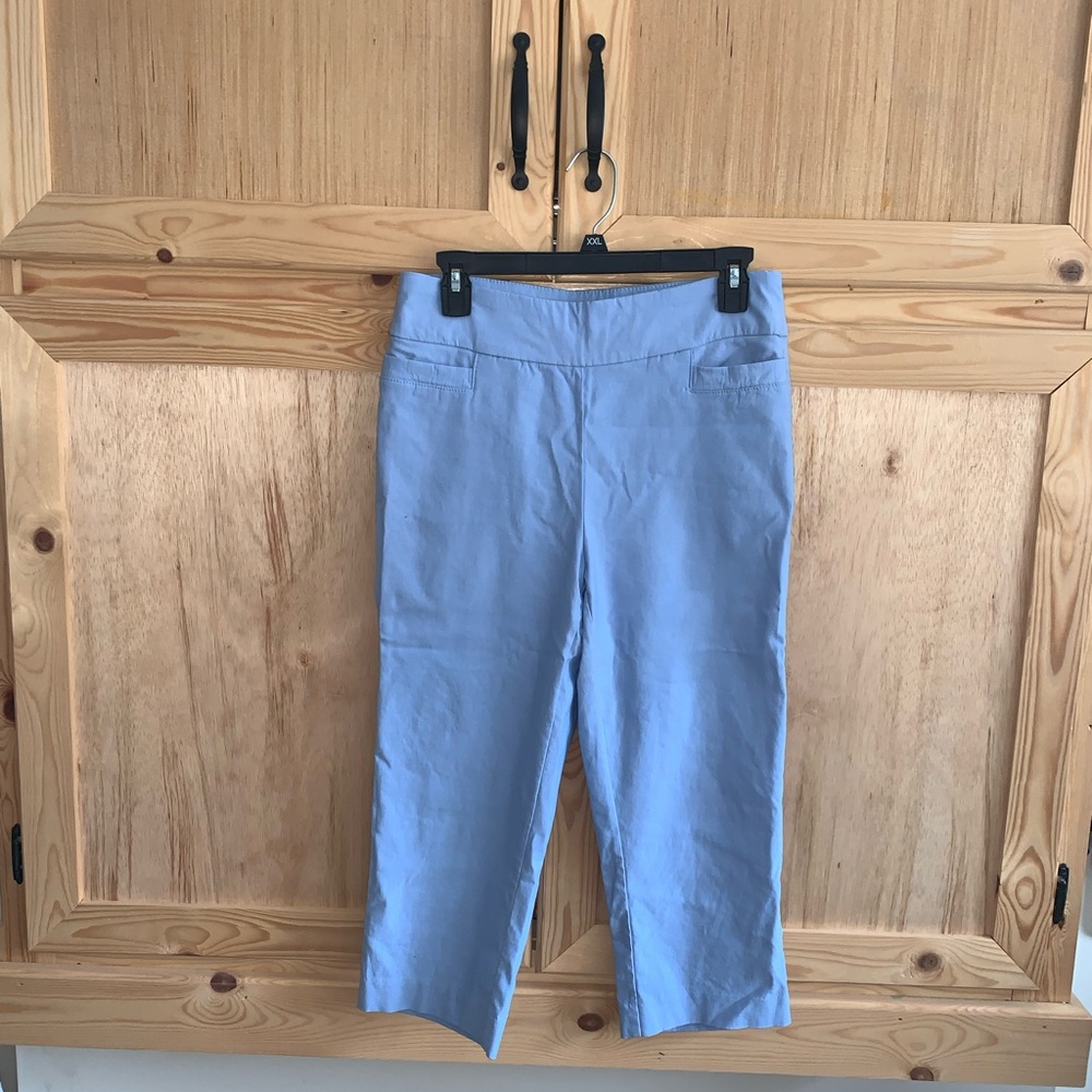 Kim Rogers baby blue “Tummy Control” pants size 6 average